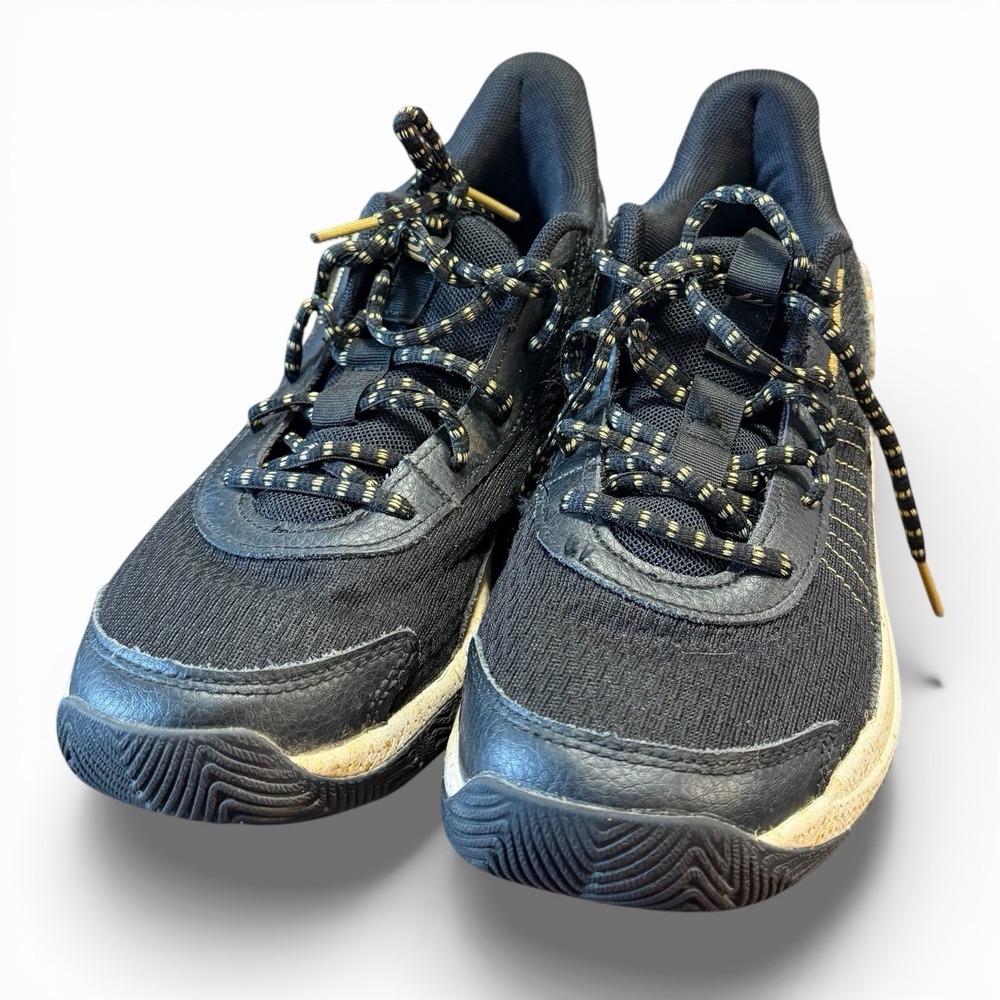 Under Armour Boys Curry 3Z7 3026623-001‎ Black Basketball Shoes Sneakers Sz 6.5Y